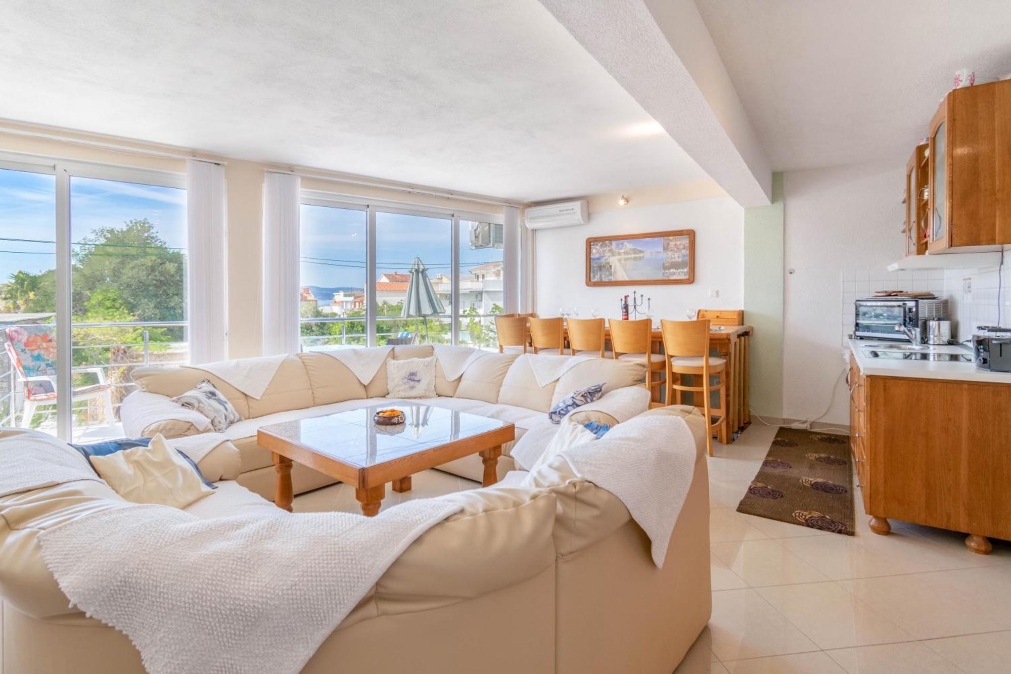 Apartment Kristina Dujmovic Башка-Вода Экстерьер фото