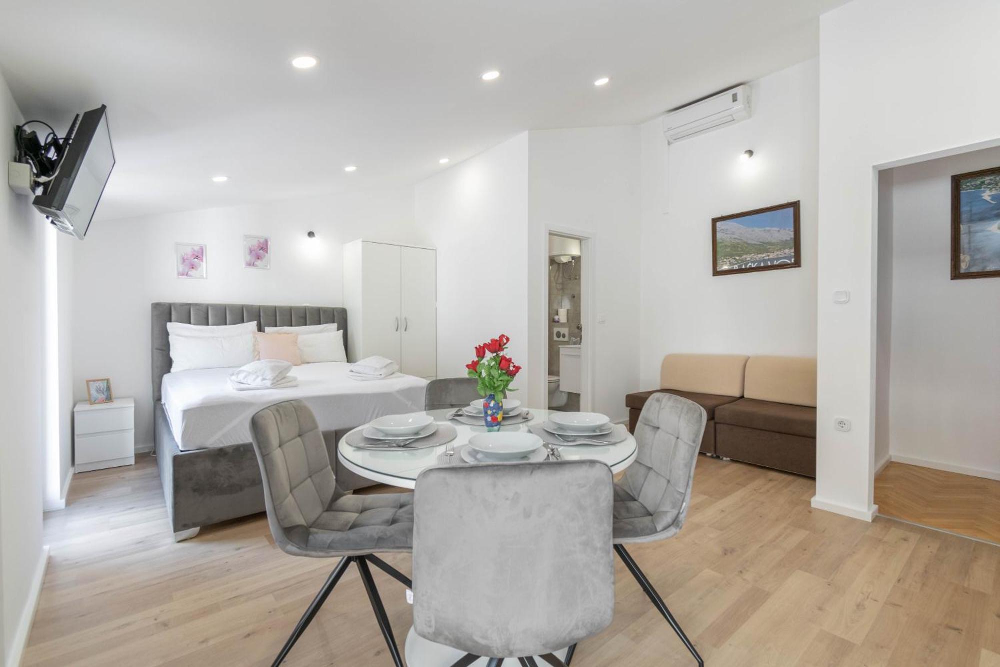 Apartment Kristina Dujmovic Башка-Вода Номер фото